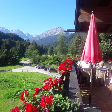 Alpengasthof Schwand Otel